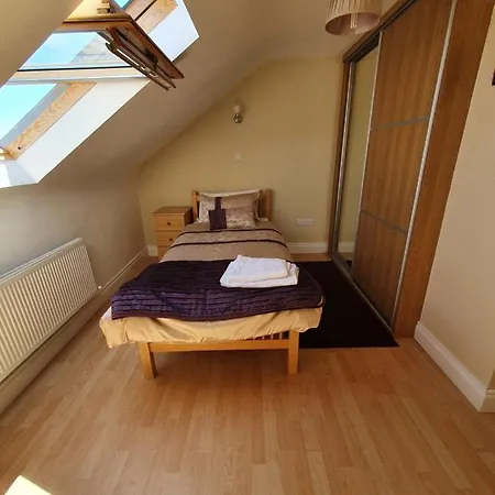 Coastal Chalet Carna